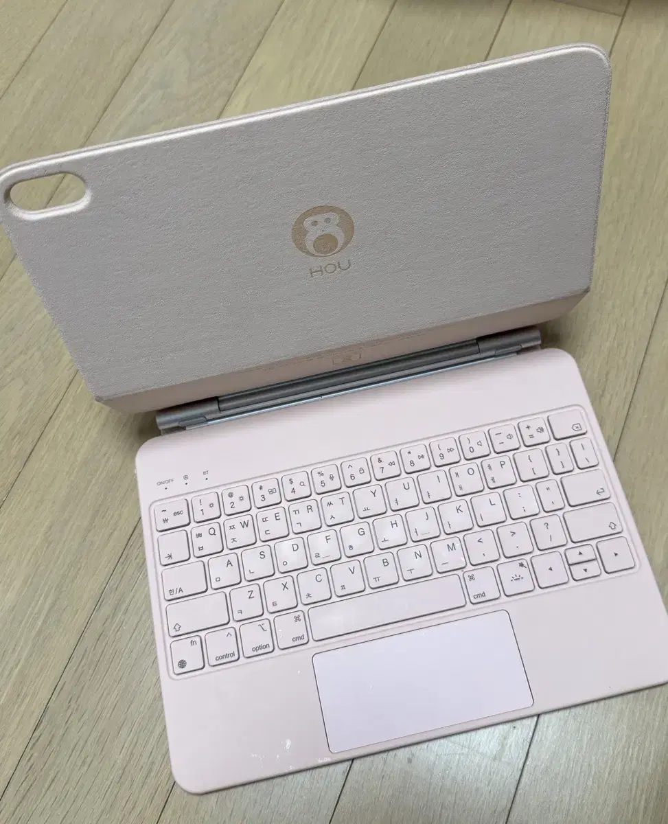 iPad マジックキーボード HOU ピンク Amazon.co.jp: マジックキーボードHOU iPad キーボードは11